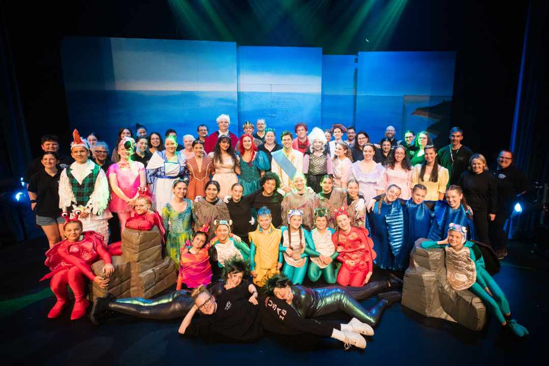 Players Theatre Company cast and crew